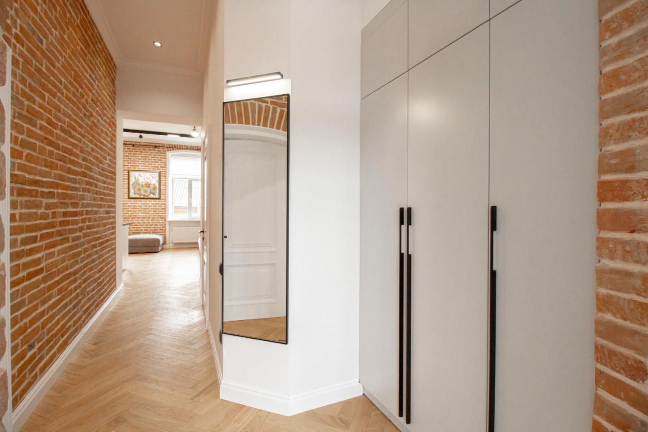 Seveneleven Apartments Черновцы Экстерьер фото